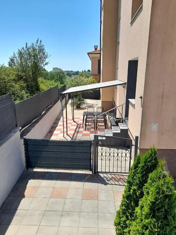 Apartment Adi Rovigno 0*,  Croazia