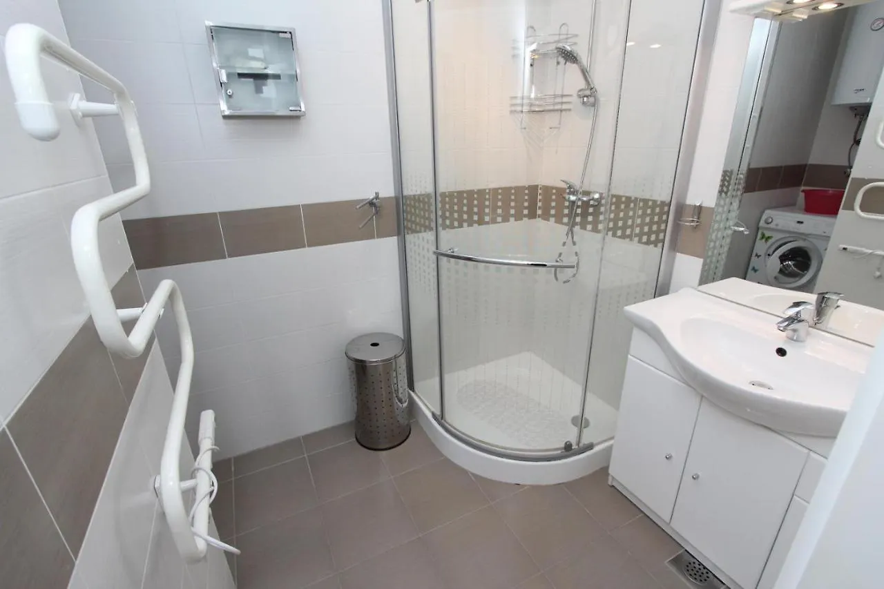 Apartment Adi Rovigno